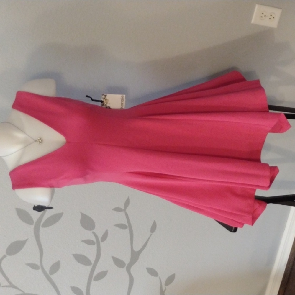 Kenzie Pink Sleeveless Dress